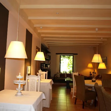 La Panaderia De Castaneda 2*