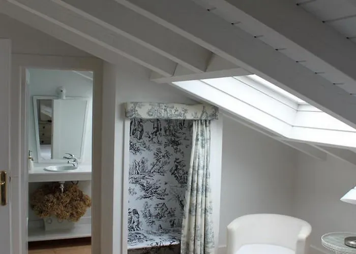 La Panaderia De Castaneda Villabanez (Cantabria)